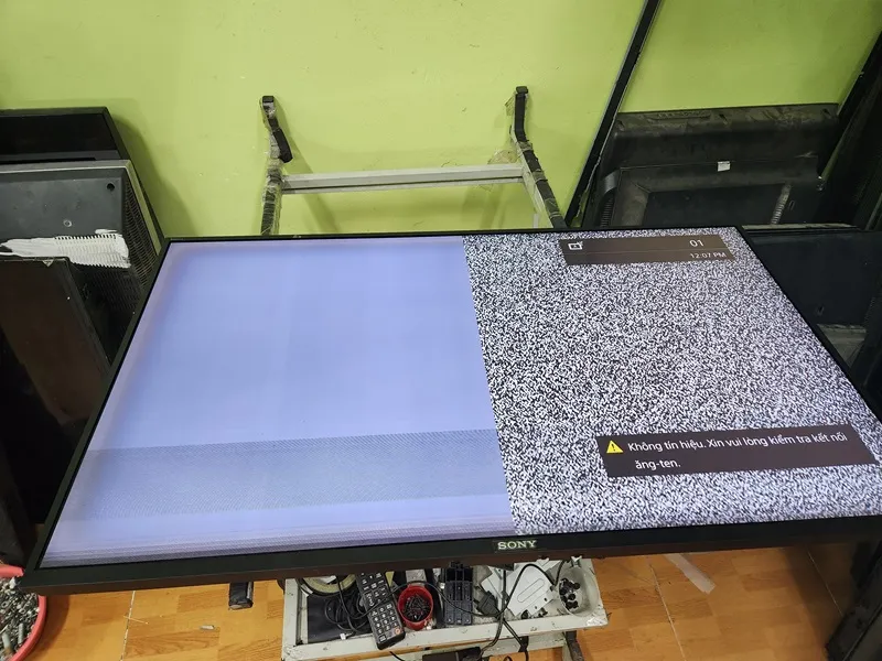 Thay màn hình tivi Sony 32 inch giá bao nhiêu